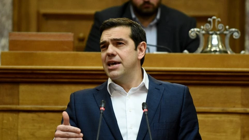 Τηρεί σιγή ιχθύος η κυβέρνηση αναφορικά με την «μακεδονική εθνότητα και γλώσσα» των Σκοπίων